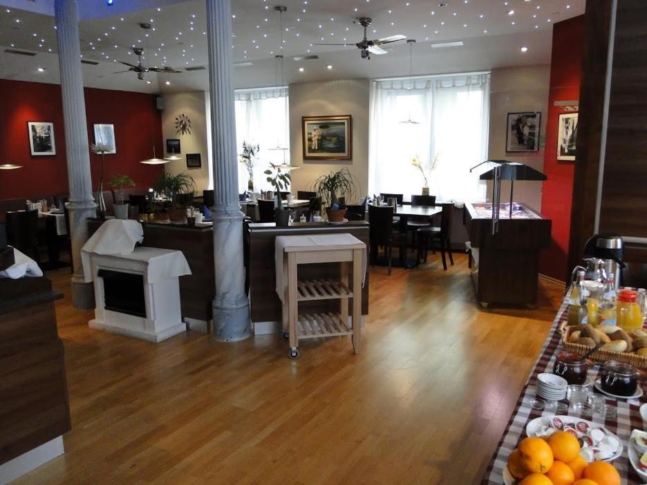 Wiesentaeler Hof Hotel Garni Констанц Екстериор снимка